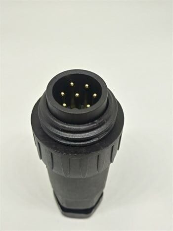 WA22J7TE1 IP67 Plastik Kablo Tipi Konnektör