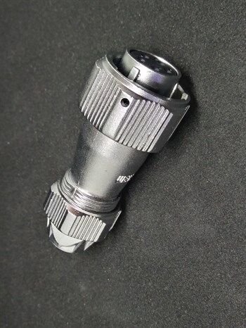 WY16K5TE IP67 Metal Bayonet Kablo Tipi Konnektör