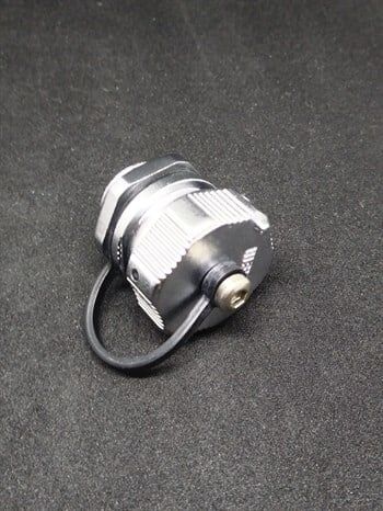 WY16J5ZM IP67 Metal Bayonet Panel Tipi Konnektör