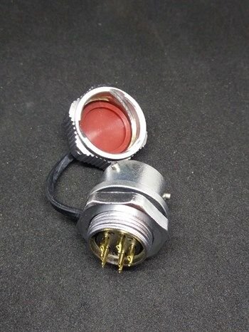 WY16K5ZM IP67 Metal Bayonet Panel Tipi Konnektör