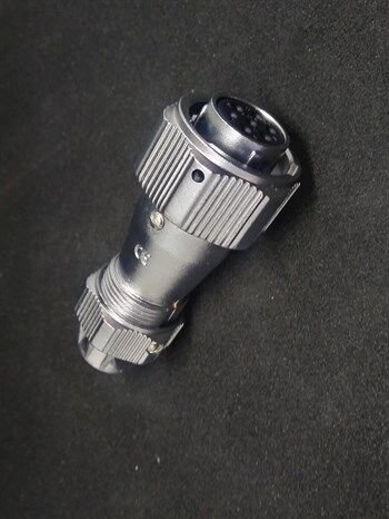 WY16K7TE IP67 Metal Bayonet Kablo Tipi Konnektör