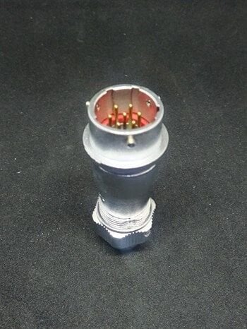 WY16J7ZE IP67 Metal Bayonet Karşıt Tip Konnektör