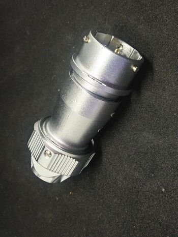 WY20J4ZE IP67 Metal Bayonet Karşıt Tip Konnektör