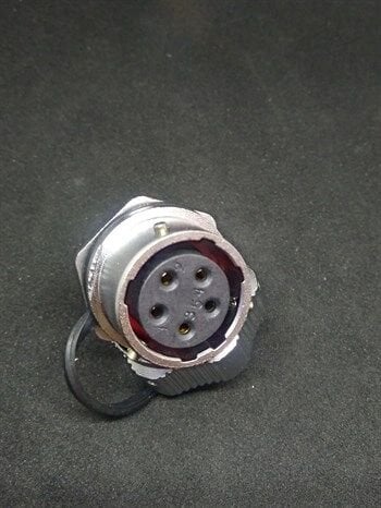 WY20K5ZM IP67 Metal Bayonet Panel Tipi Konnektör