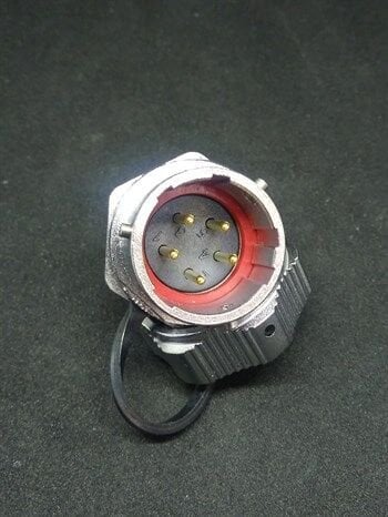 WY20J5ZM IP67 Metal Bayonet Panel Tipi Konnektör