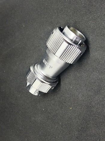 WY20J9TE IP67 Metal Bayonet Kablo Tipi Konnektör