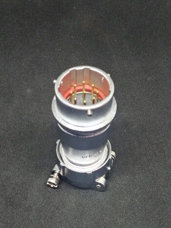 WY20J9ZI IP67 Metal Bayonet Karşıt Tip Konnektör