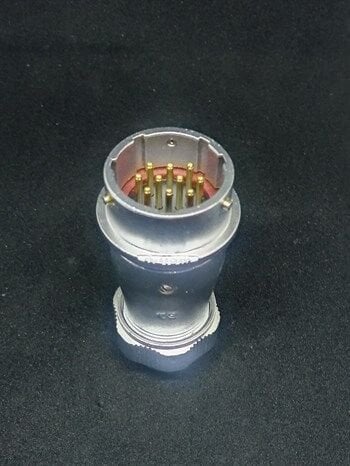 WY24J10ZE IP67 Metal Bayonet Karşıt Tip Konnektör