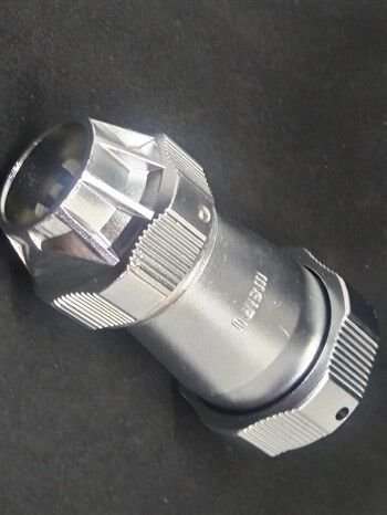 WY40J5TE IP67 Metal Bayonet Kablo Tipi Konnektör
