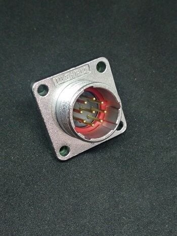 WF16J9Z IP67 Metal Panel Tipi Konnektör