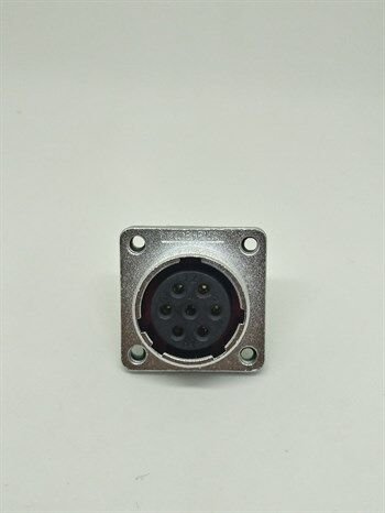 WF20K7Z IP67 Metal Panel Tipi Konnektör