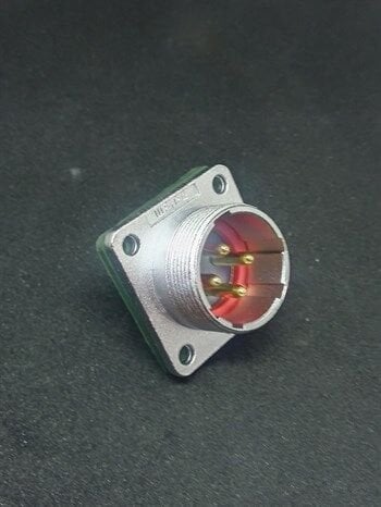 WF20J4Z IP67 Metal Panel Tipi Konnektör