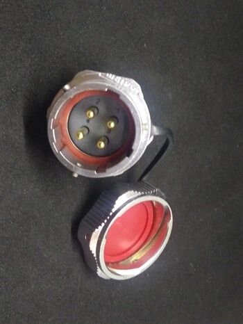 WY24J4ZM IP67 Metal Bayonet Panel Tipi Konnektör