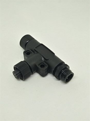 M12-5T IP68 M12 T Konnektör Dağıtıcı