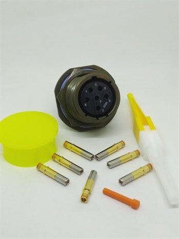 D38999/24WE6SA  Jum Nut Receptacle Panel Tipi Dişi Konnektör