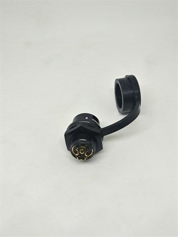 SA1212/P6B Metal Panel Tipi Erkek Konnektör