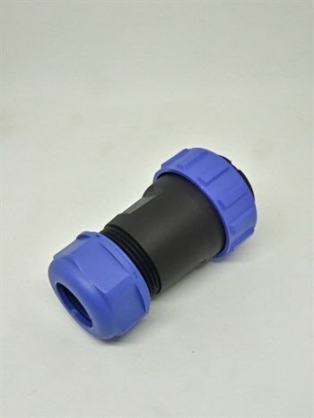 SP2910/P10 IP68 Plastik Kablo Tipi Konnektör
