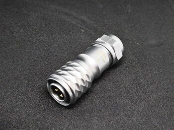 SF1210/P3 IP67 Kablo Tipi Metal Konnektör