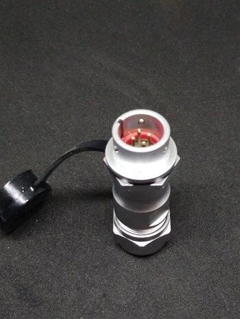 SF1211/P4 IP67 Metal Karşıt Tip Konnektör