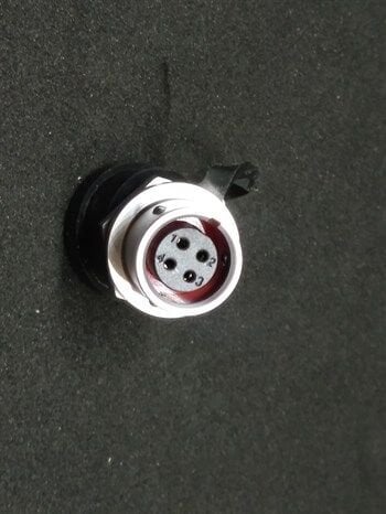 SF1212/S4 IP67 Metal Panel Tipi Konnektör