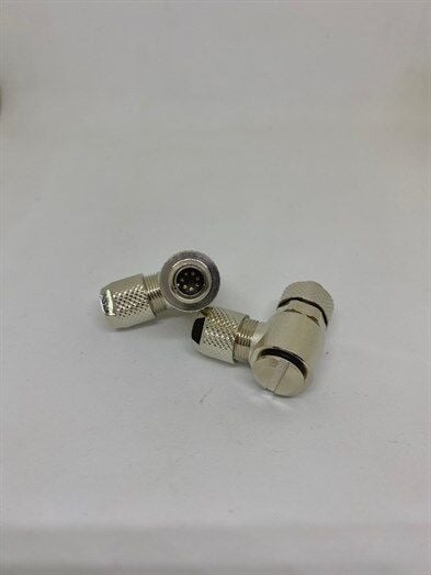 M9 Kablo Tipi 90 Derece 7 Pinli Erkek Konnektör