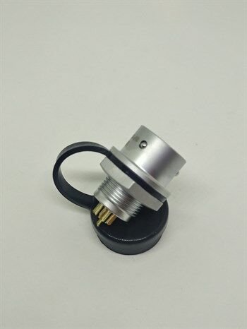 SF1212/S7 IP67 Metal Panel Tipi Konnektör