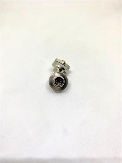 M9 Arkadan Somunlu 7 Pinli Panel Tipi Erkek Konnektör