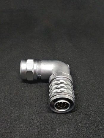 SF1214/P9 IP67 Metal 90 Derece Kablo Tipi Konnektör