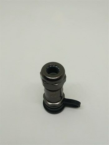 ST1211/S2 IP67 Metal Karşıt Kablo Tipi Konnektör