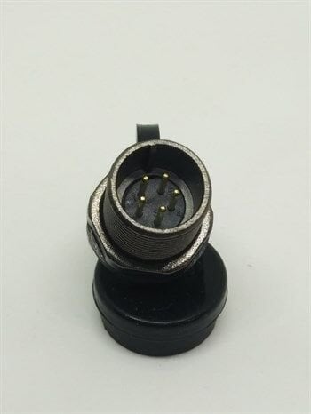 ST1213/P5 IP67 Metal Panel Tipi Konnektör