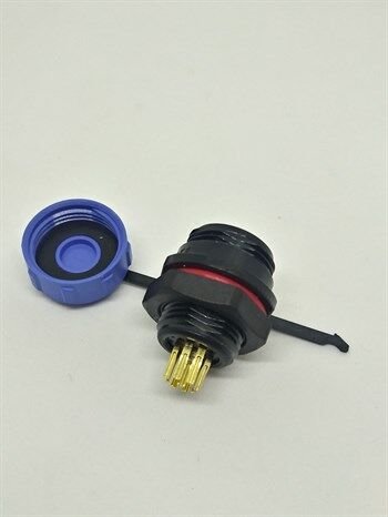 SP1312/P9 IP68 Plastik Panel Tipi Konnektör