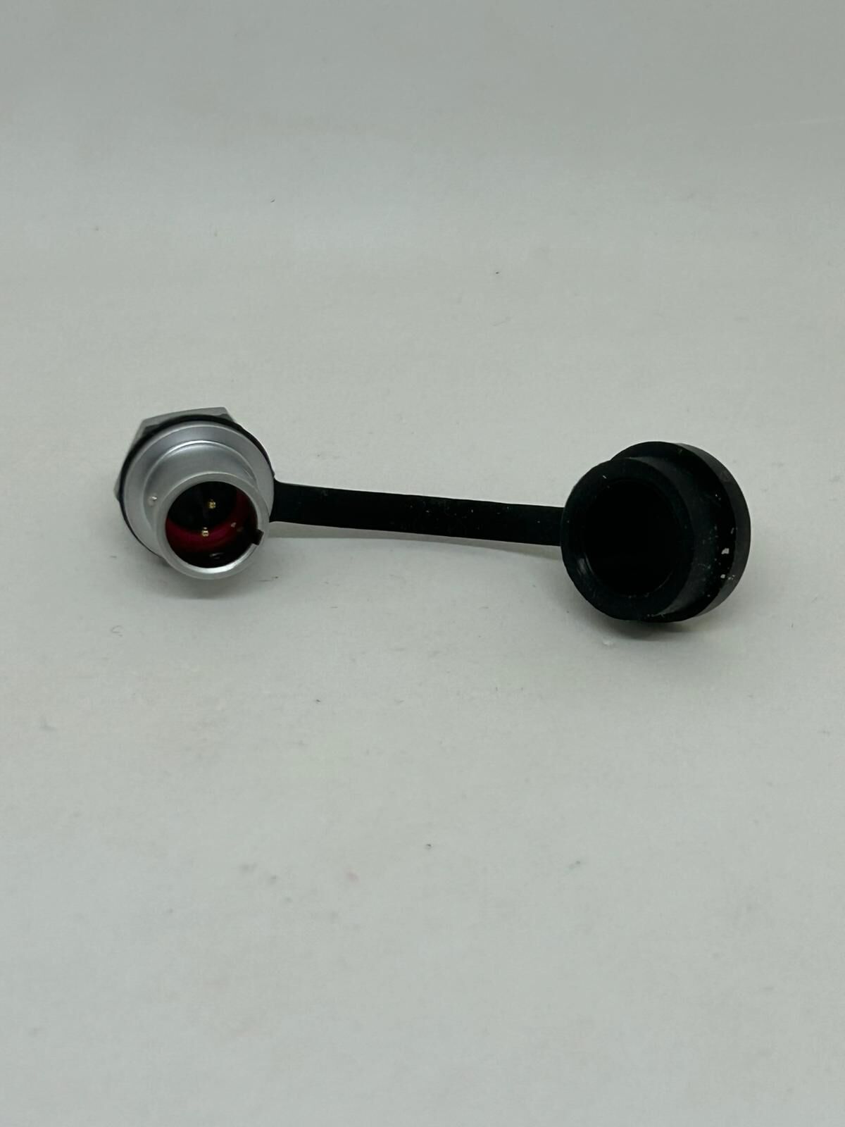 SF1012/P2 IP67 Metal Kasa Panel Tip Erkek Konnektör