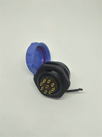 SP2112/S9 IP68 Plastik Panel Tipi Konnektör