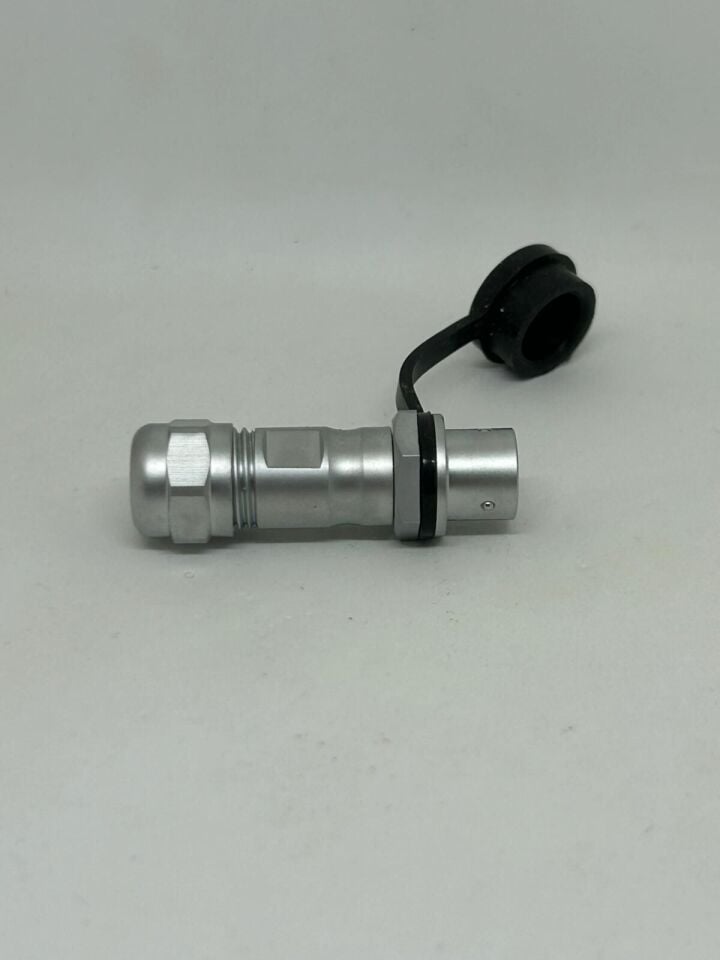 SF1011/S4 IP67 Metal Kasa Kablo Tip Dişi Konnektör