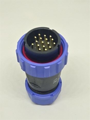 SP2910/P17 IP68 Plastik Kablo Tipi Konnektör