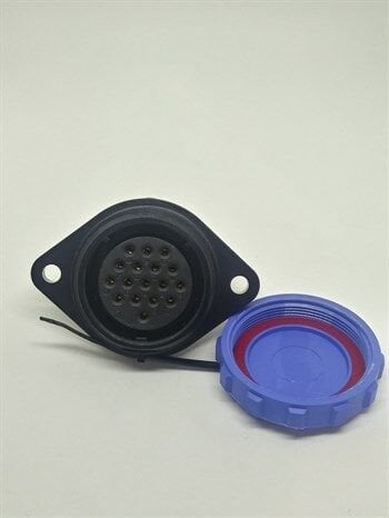 SP2913/S17 IP68 Plastik Panel Tipi Konnektör