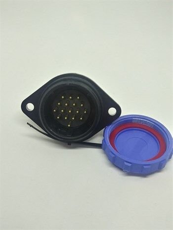 SP2913/P17 IP68 Plastik Panel Tipi Konnektör