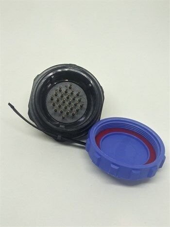 SP2912/P26 IP68 Plastik Panel Tipi Konnektör